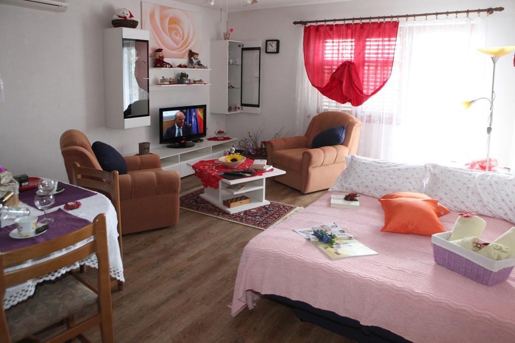 Apartments Adelita Пореч Екстериор снимка